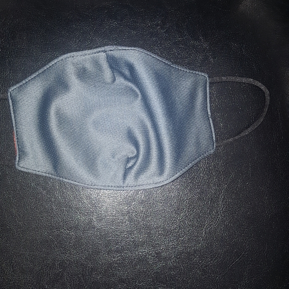 ❤2/$15 NEW Chicago Bears Face Mask❤ - Picture 7 of 8